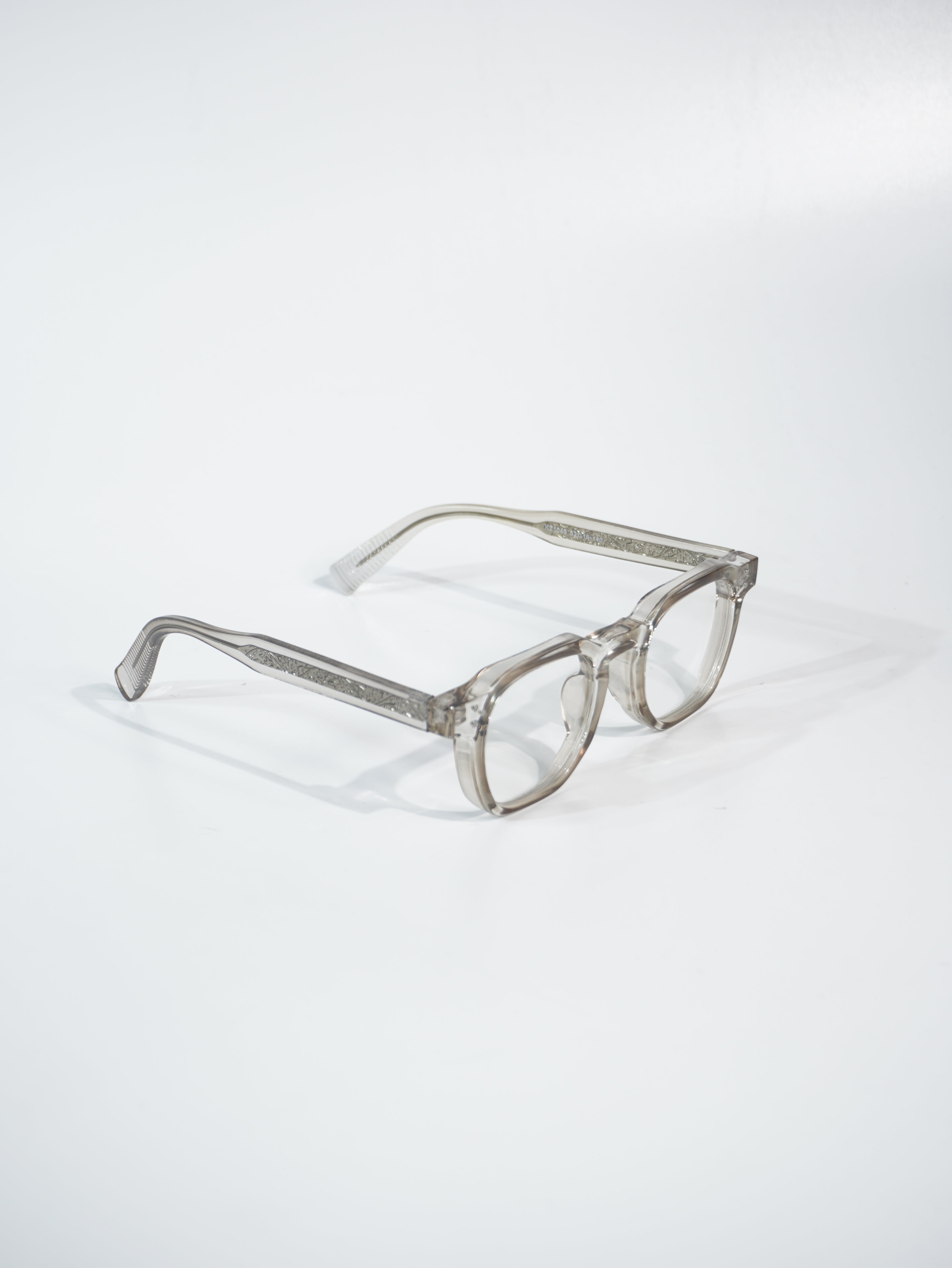 Transparent military green