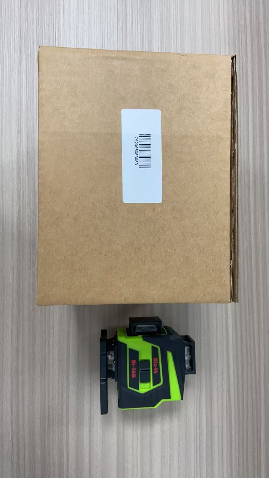 Laser Level, 100 feet Self Leveling Laser Level, Green Cross Line 360¡,Laser Measuring Tool,4 Brightness Adjustment, Picture Hanging Manual Self Leveling, IP54 Waterproof Battery Carrying Bag Included : 9